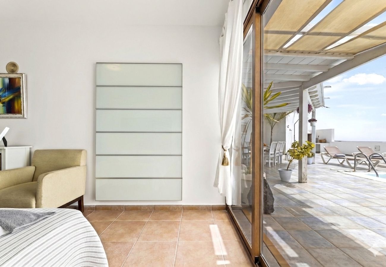 Villa in Playa Blanca - Villa Flora - Villasexperience