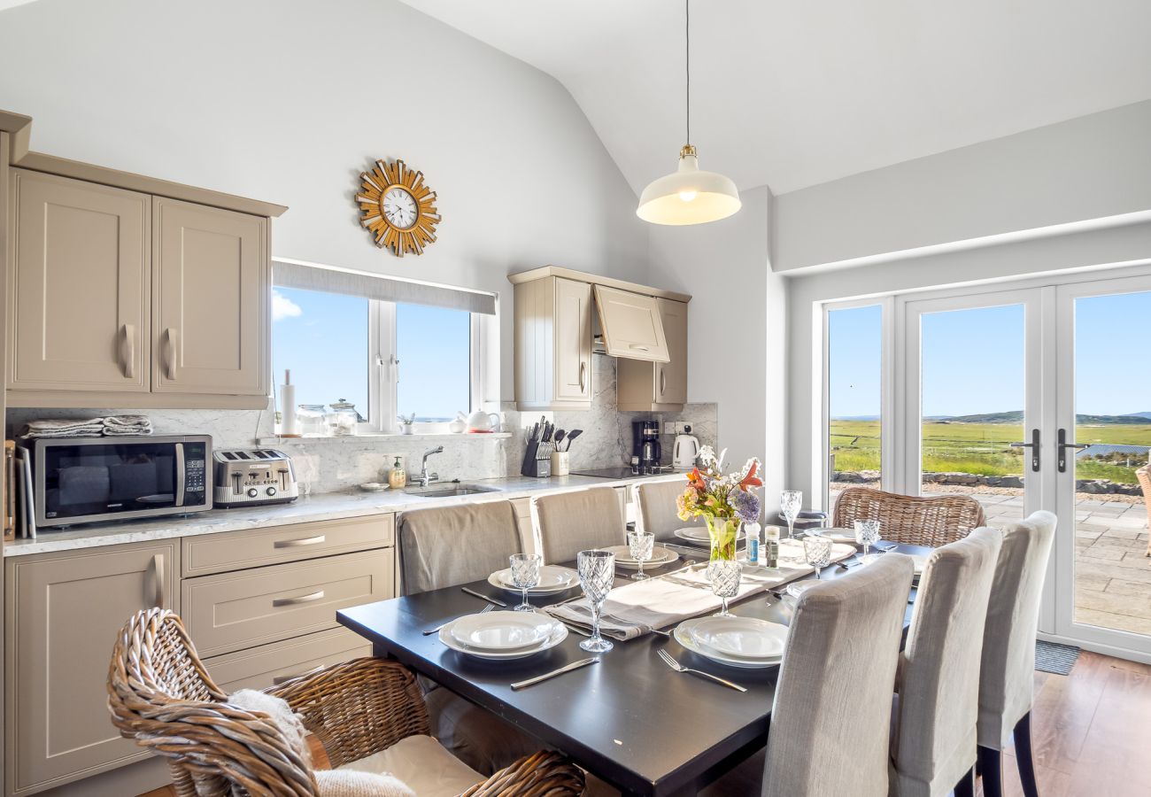 House in Ballyconneely -  Paddy Carrolls Coastal Escape in Ballyconneely, Connemara