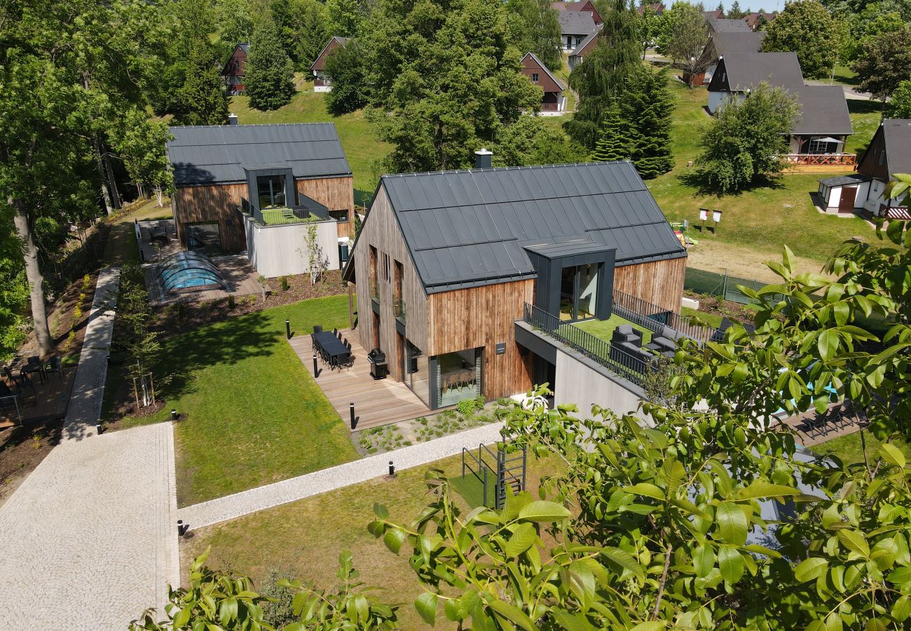 Villa in Cerný Dul - KCML115