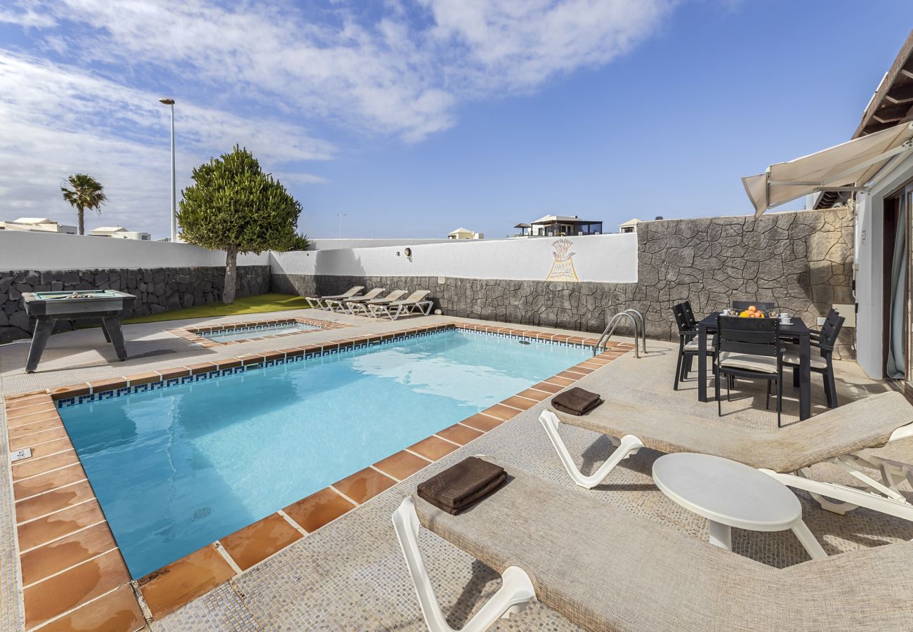 Villa in Playa Blanca - Villa Bezanilla - Villasexperience