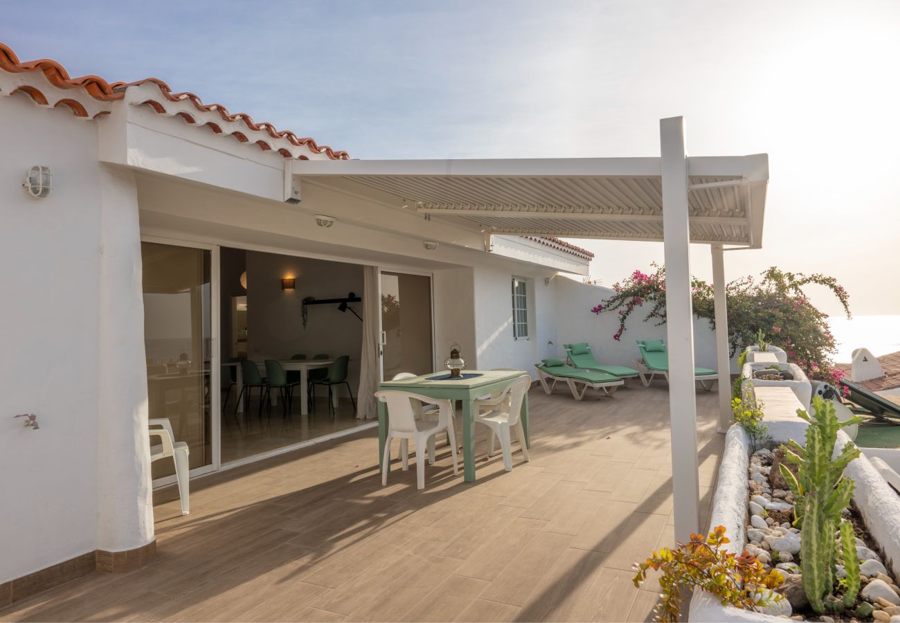 House in Candelaria - Calala's House with huge terrace