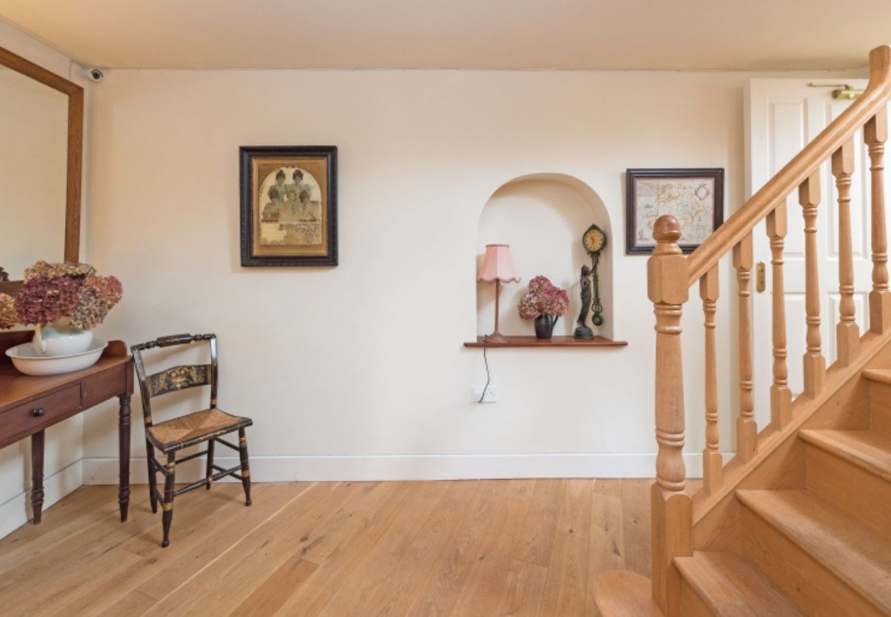 House in Clifden - Dolphin Beach House - Close to the sea & town