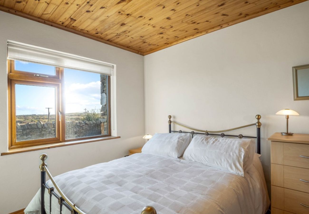 House in Ballyconneely - Rugosa A bright, spacious and relaxing stay