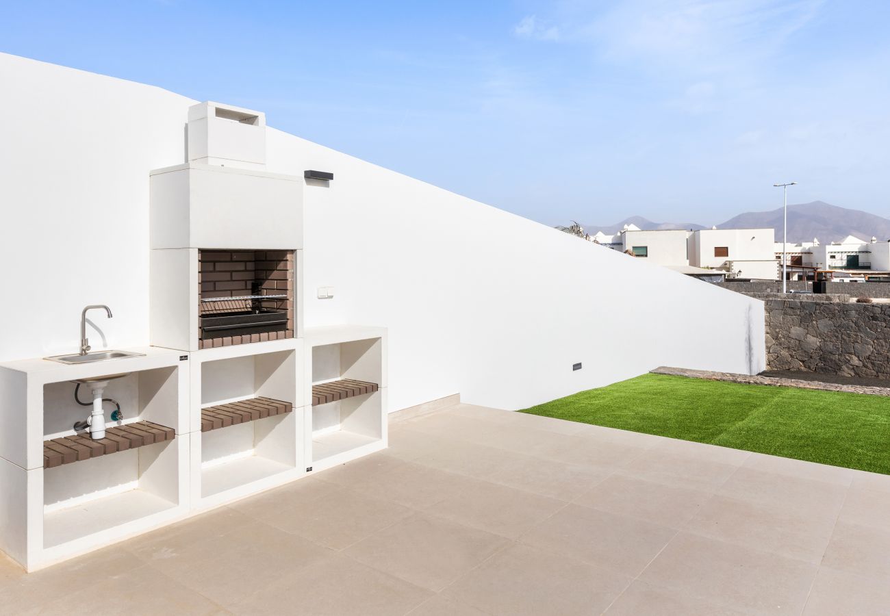 Villa in Playa Blanca -  Villa Navya - Altos de Lanzarote