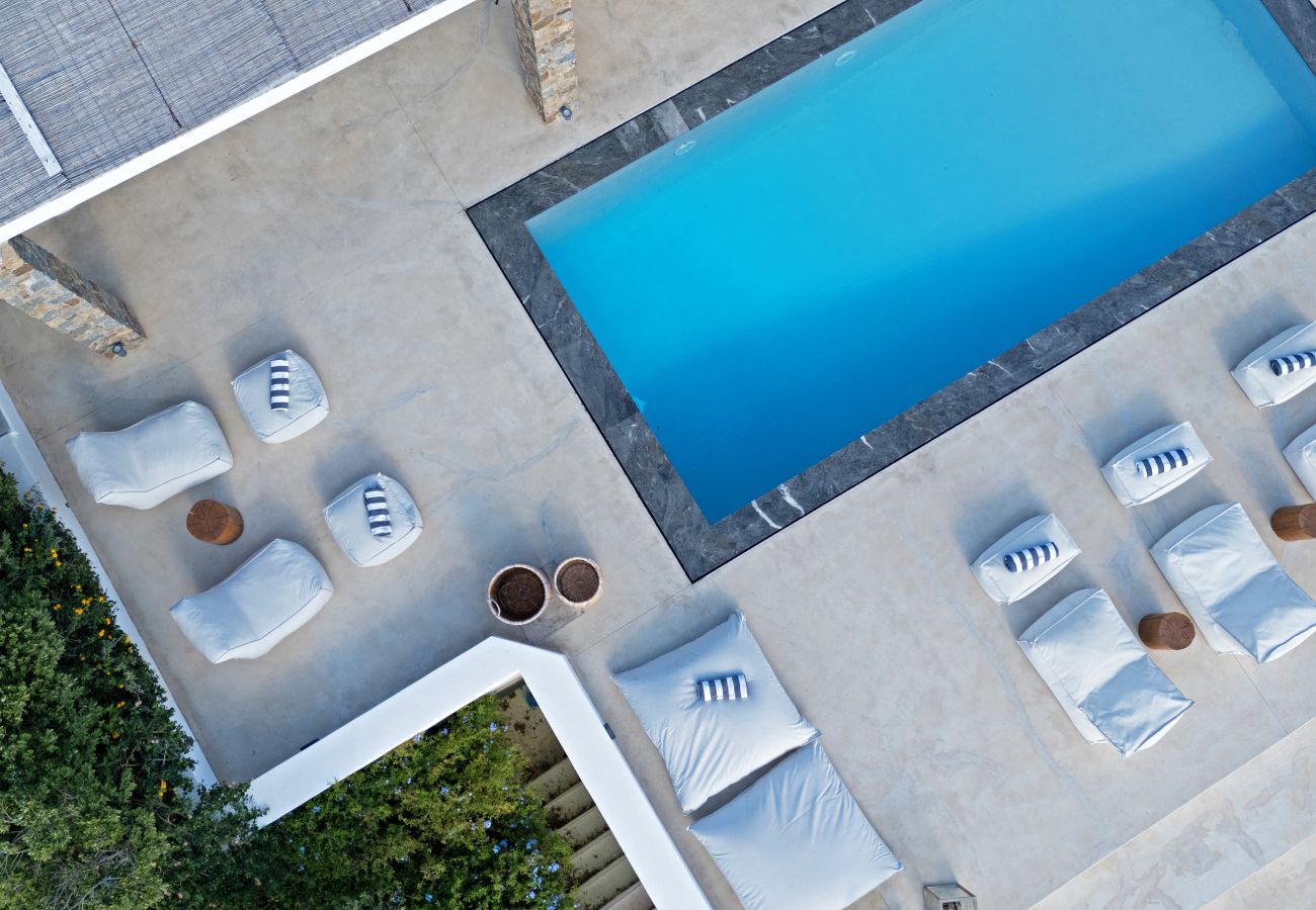 Villa in Antiparos - Sirocco pool villa in Antiparos