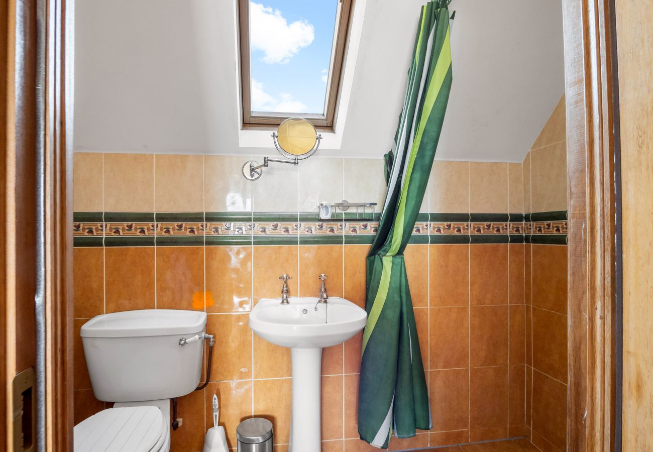 House in Clifden - Sky Road Lodge- Beautiful Views 