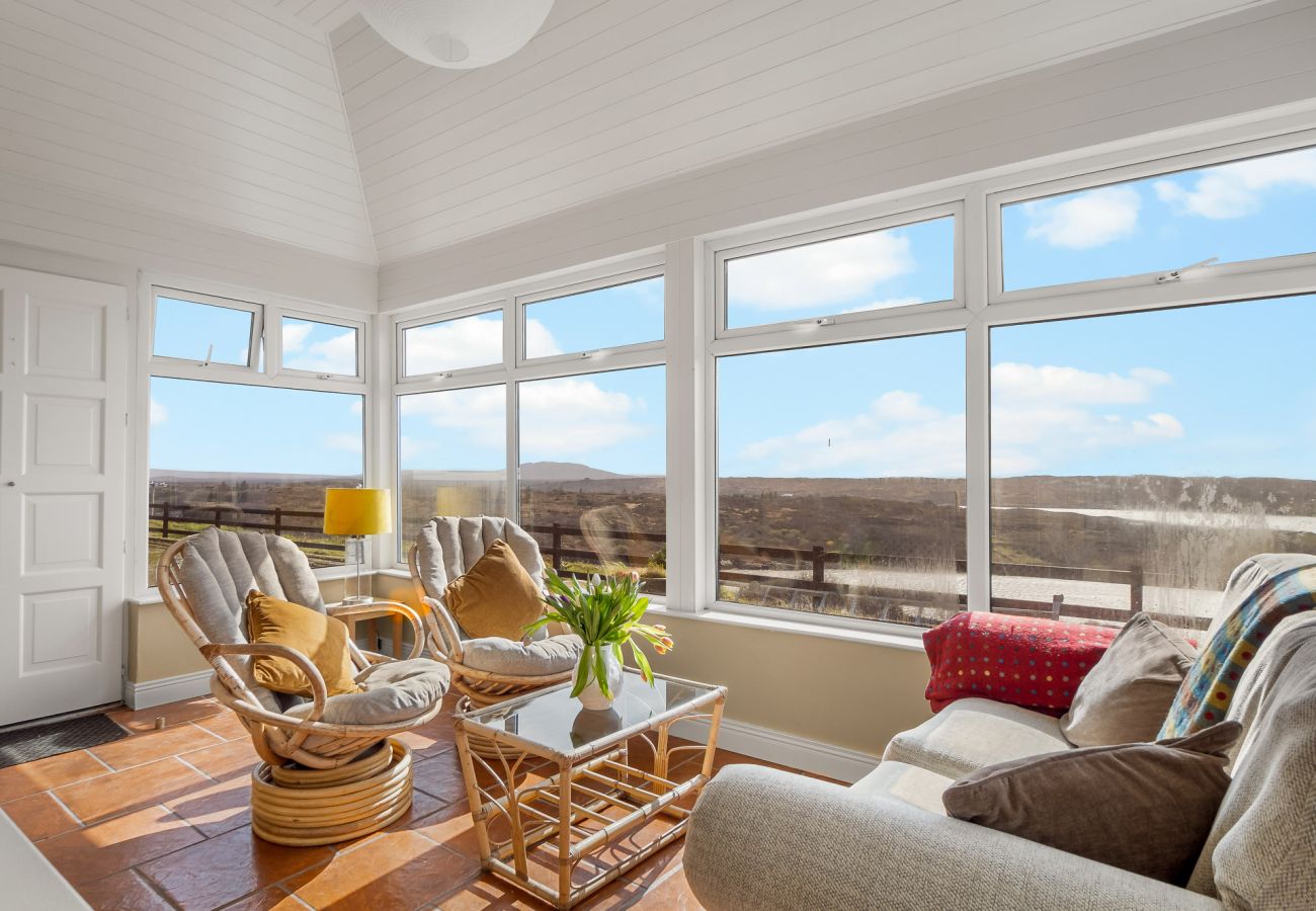 House in Clifden - Sky Road Lodge- Beautiful Views 