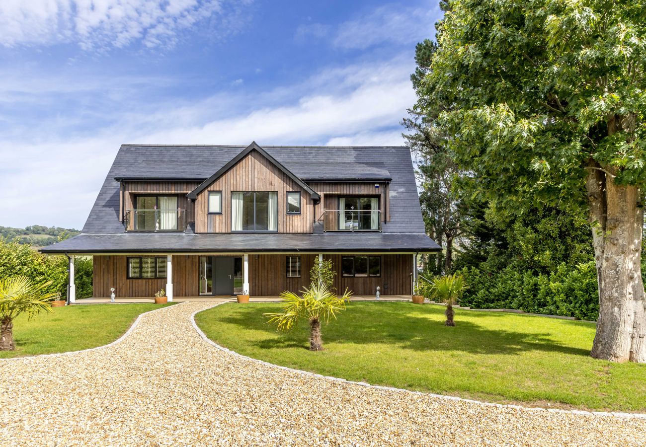 House in Combeinteignhead - Gable View – Luxury Riverside Retreat with Panoramic Views & Cinema Room