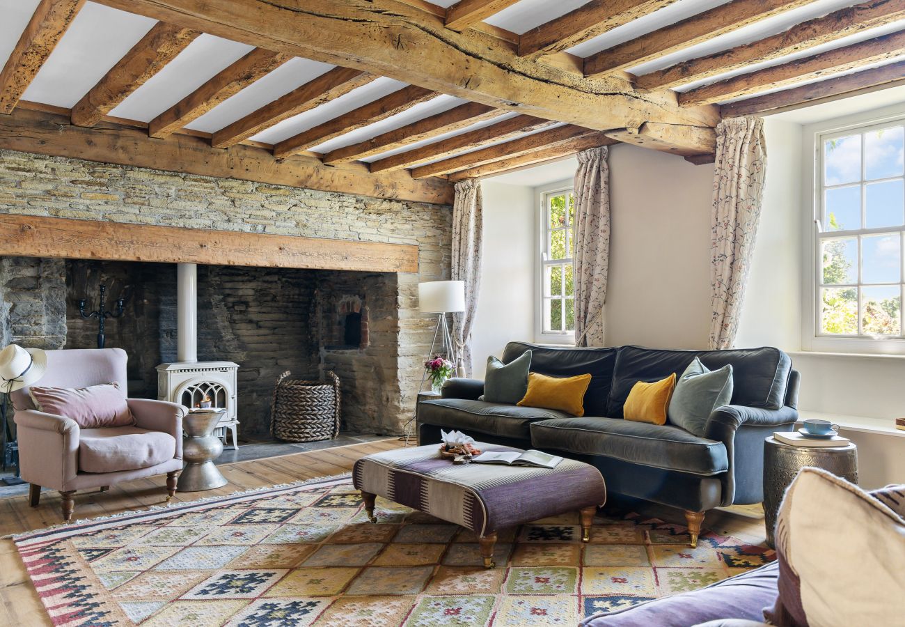Country house in Kingsbridge - Lower Easton Farmhouse: Near Kingsbridge, a beautifully restored Grade II countryside retreat