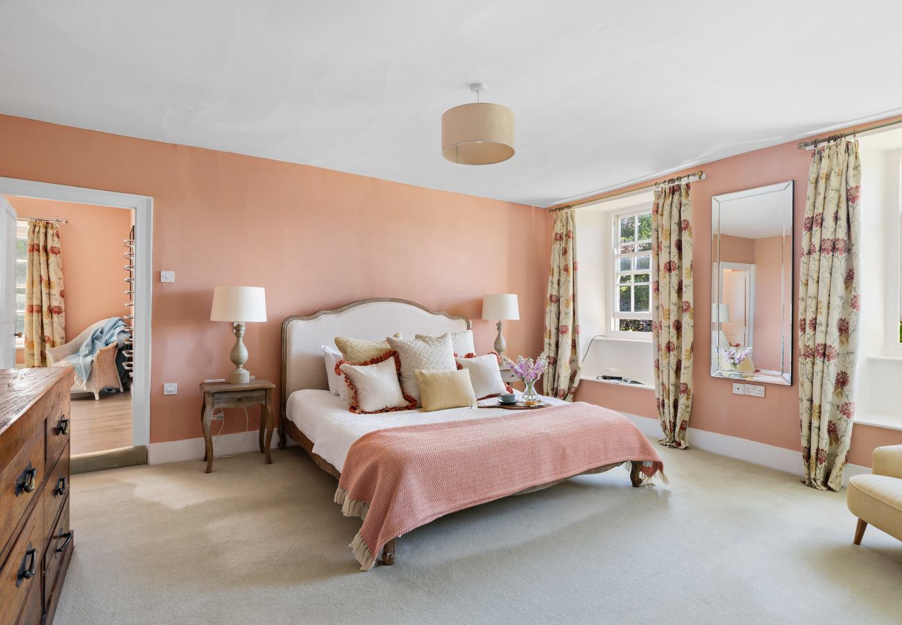Country house in Kingsbridge - Lower Easton Farmhouse: Near Kingsbridge, a beautifully restored Grade II countryside retreat